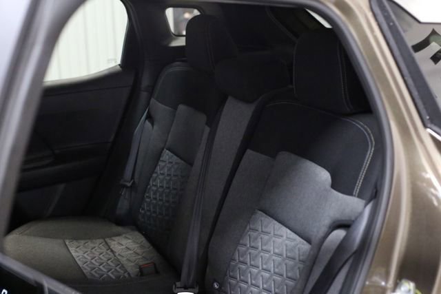 New 2026 Nissan Kicks SV image 20