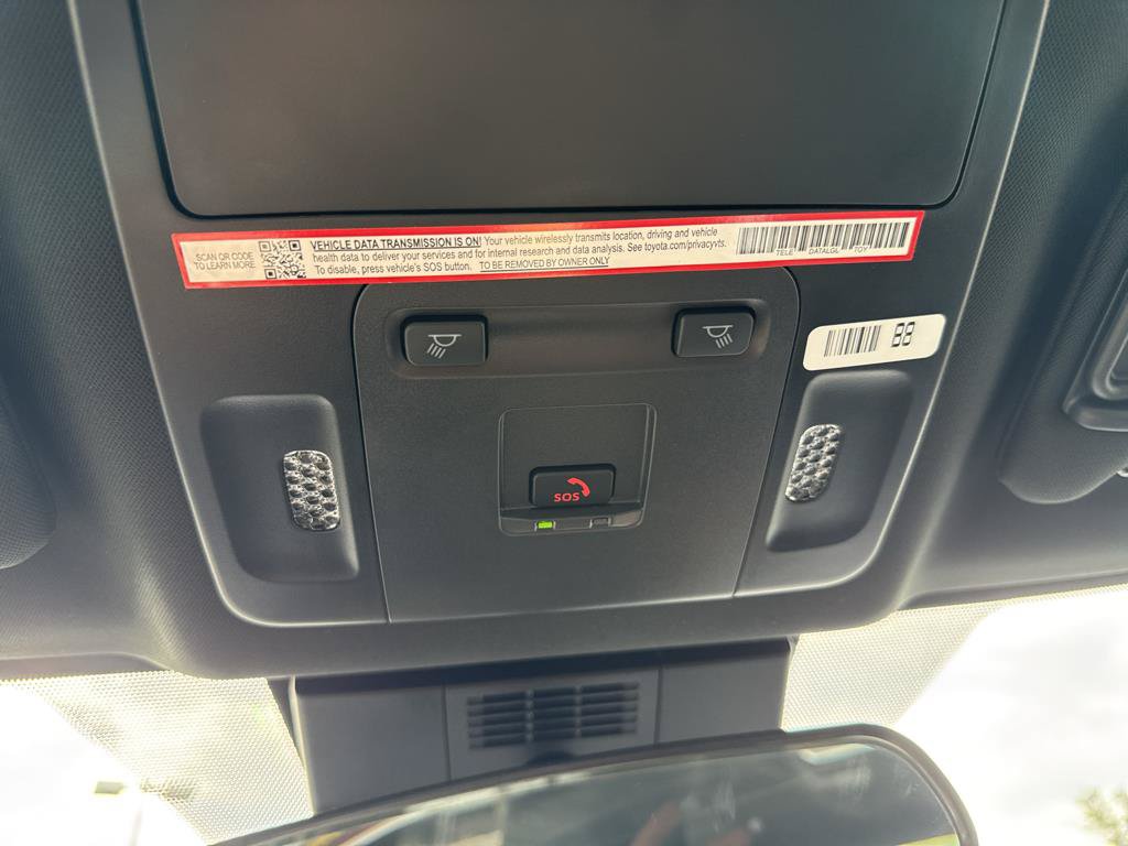 Used 2026 Toyota Camry SE FWD image 18
