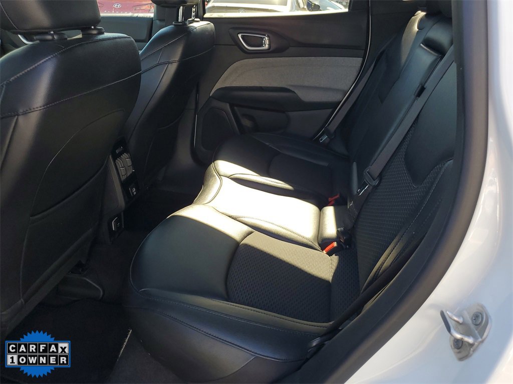 Used 2024 Jeep Compass Latitude image 14