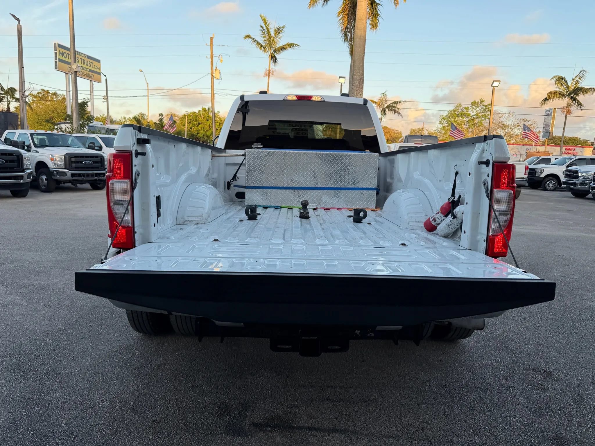 Used 2021 Ford F350 XL w/ STX Appearance Package AWD/4WD image 5