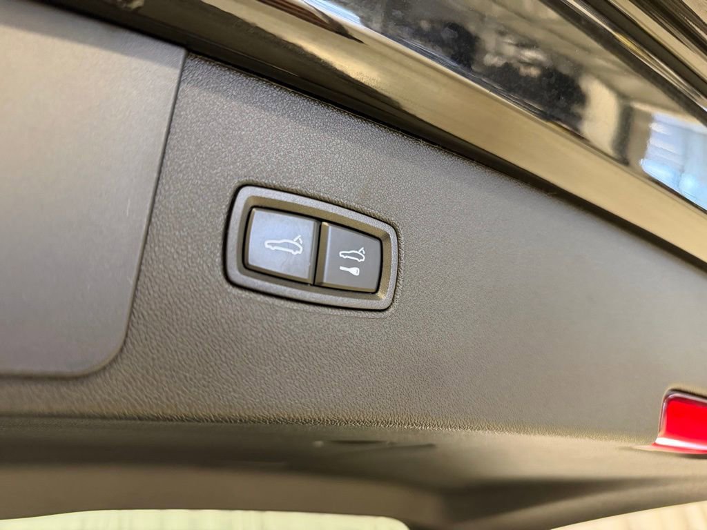 Certified 2023 Porsche Cayenne Turbo image 31