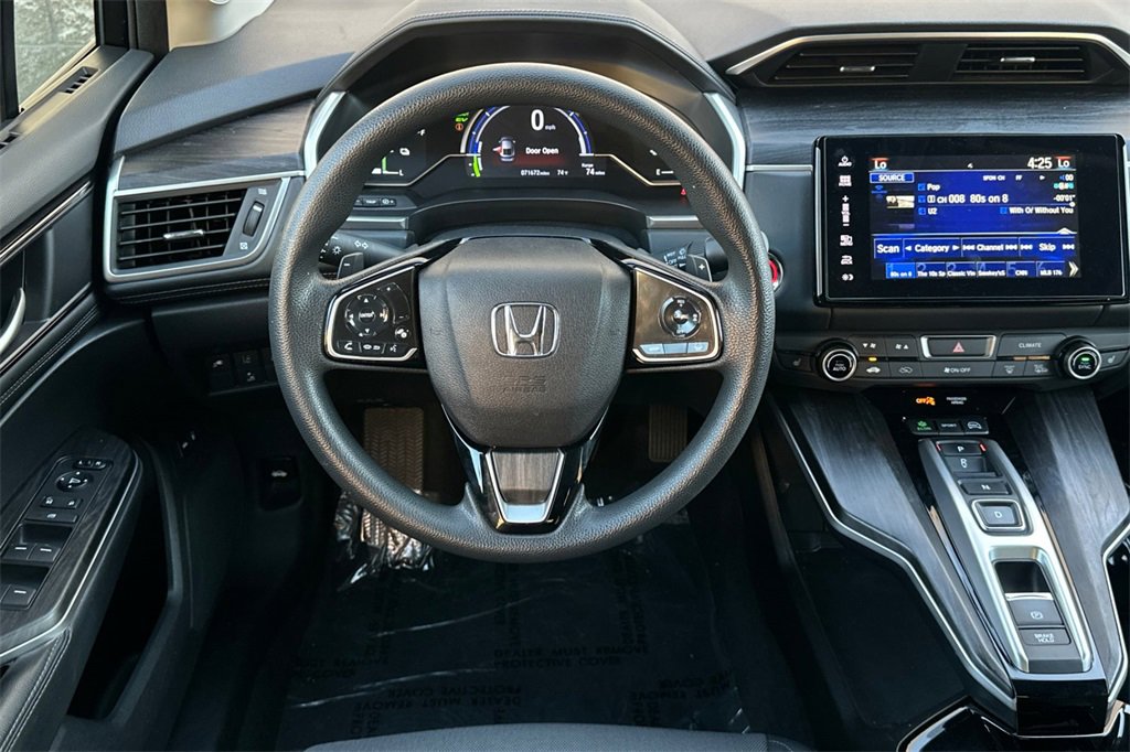 Certified 2021 Honda Clarity Plug-In Hybrid image 16