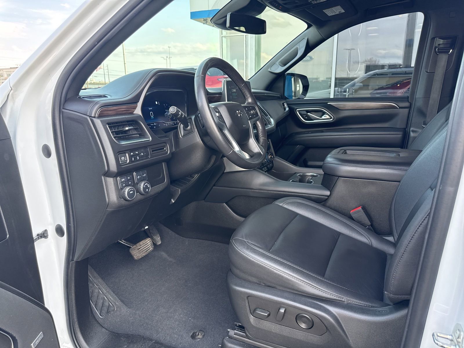 Used 2023 Chevrolet Suburban Z71 AWD/4WD image 19
