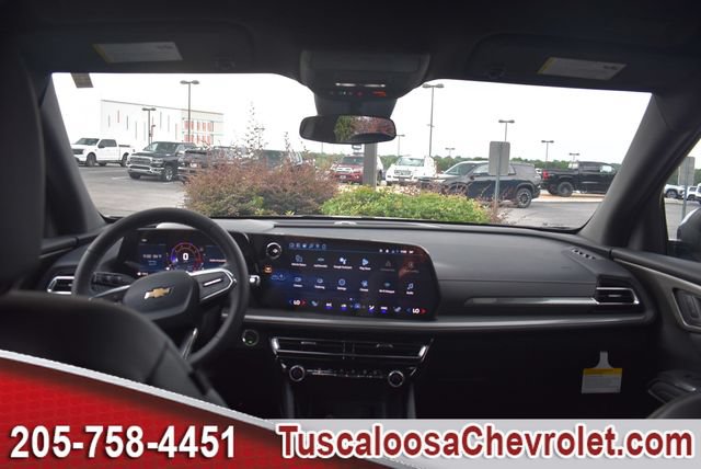 New 2026 Chevrolet Traverse LT w/ LPO, Floor Liner Package FWD image 3