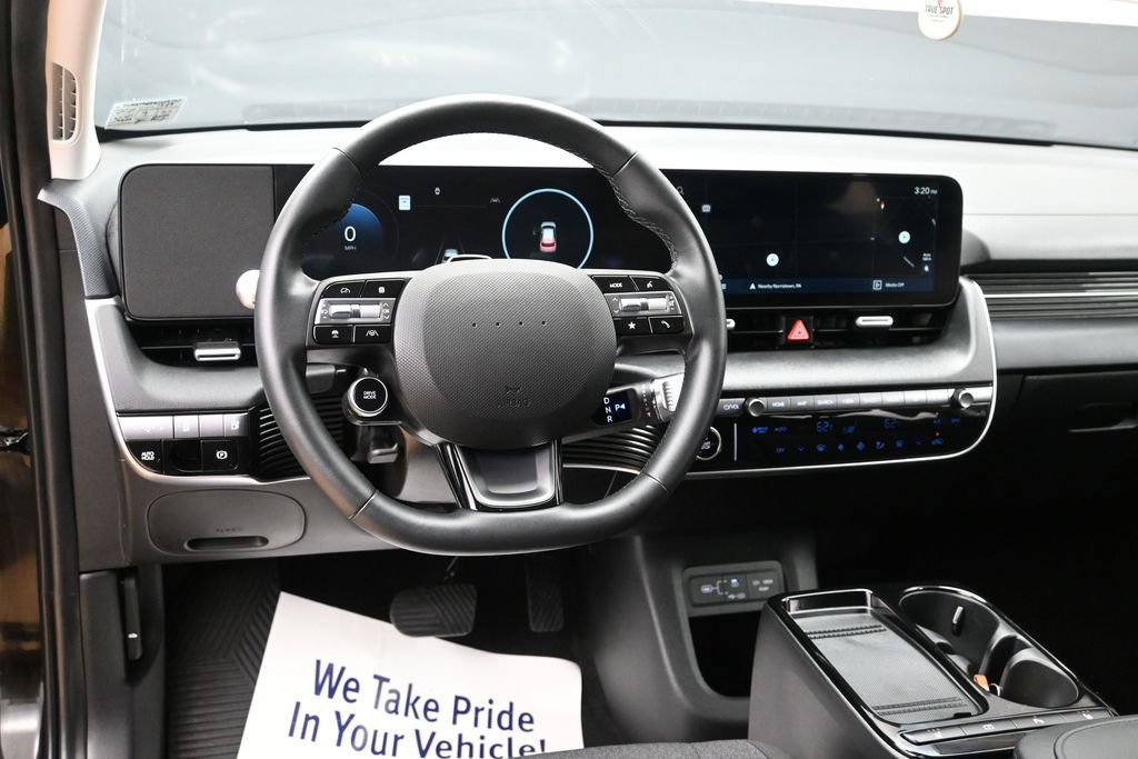 Used 2025 Hyundai Ioniq 5 SE RWD image 28