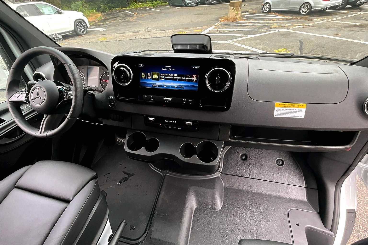 New 2025 Mercedes-Benz Sprinter 2500 image 7