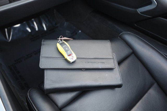 Used 2014 Porsche 911 Carrera S RWD image 42