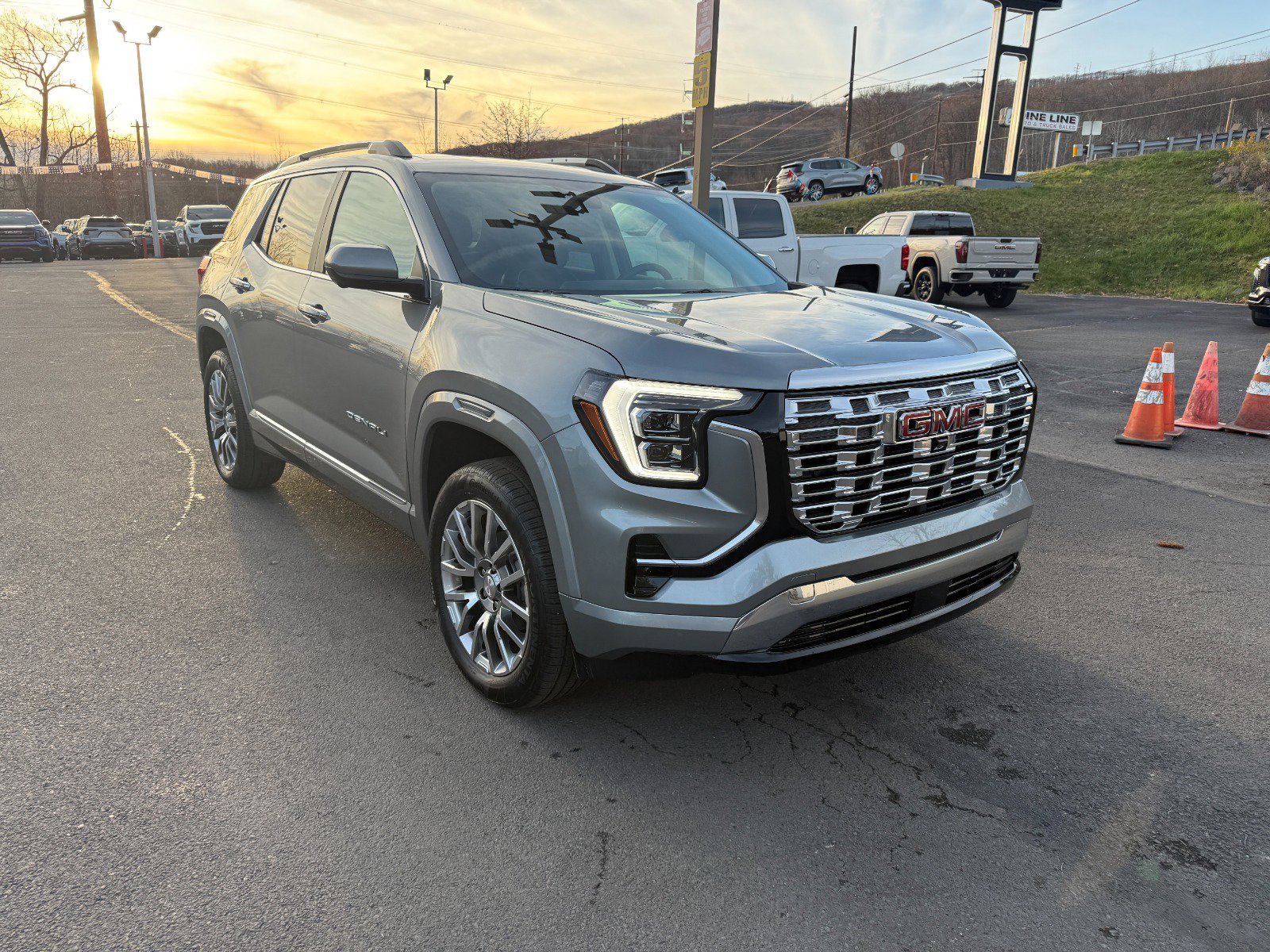 New 2026 GMC Terrain Denali image 7