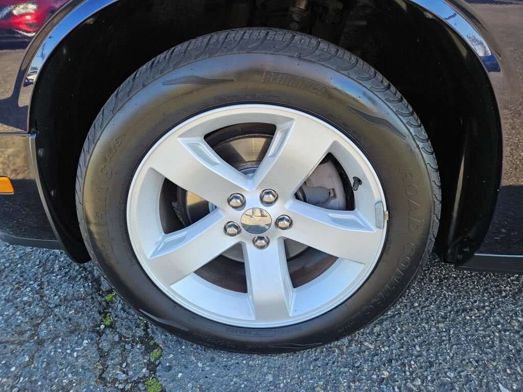 Used 2012 Dodge Challenger SXT RWD image 8