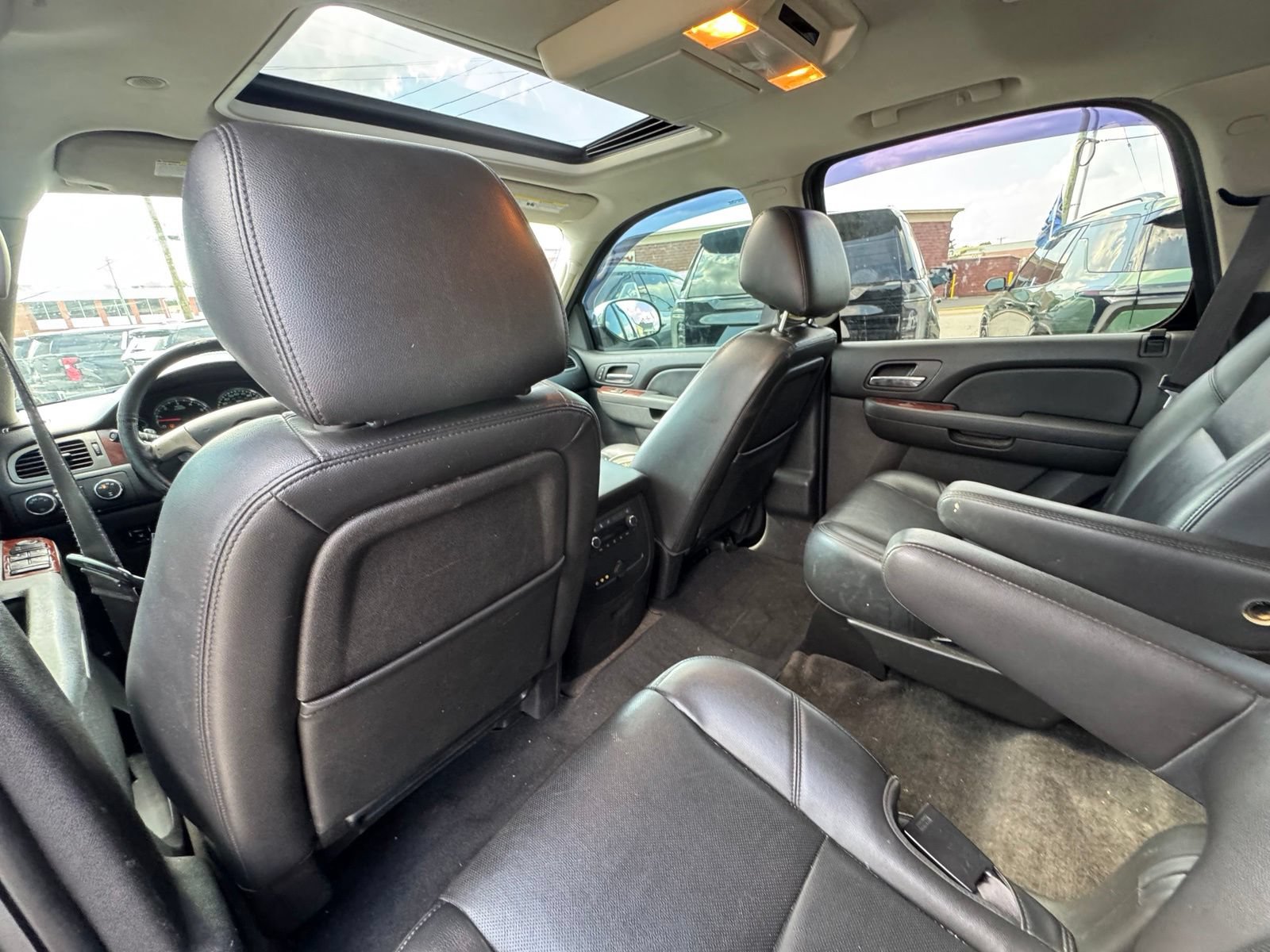 Used 2013 Chevrolet Tahoe LTZ AWD/4WD image 26
