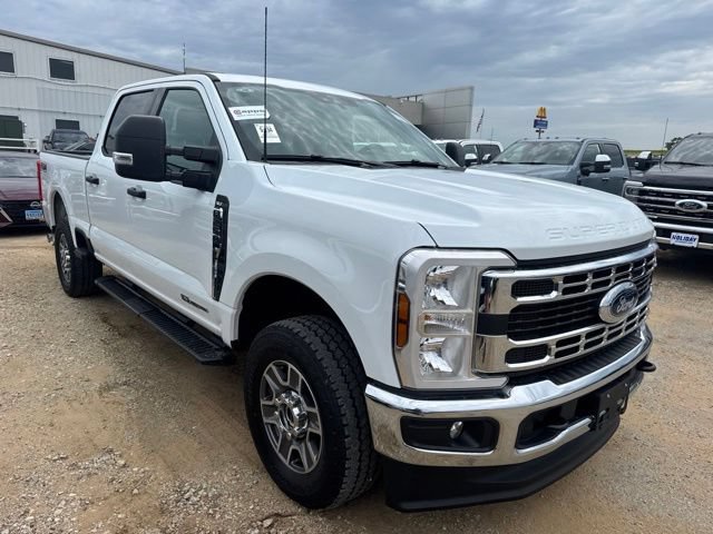 Used 2025 Ford F250 XLT w/ FX4 Off-Road Package AWD/4WD image 6