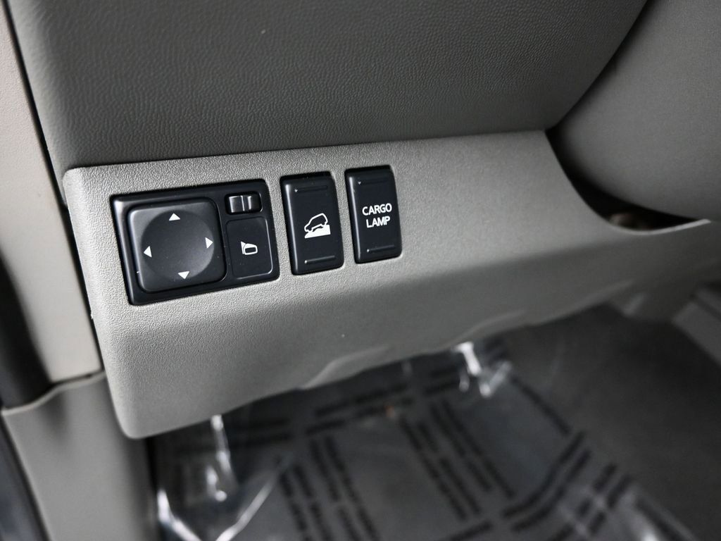 Used 2019 Nissan Frontier SV image 18