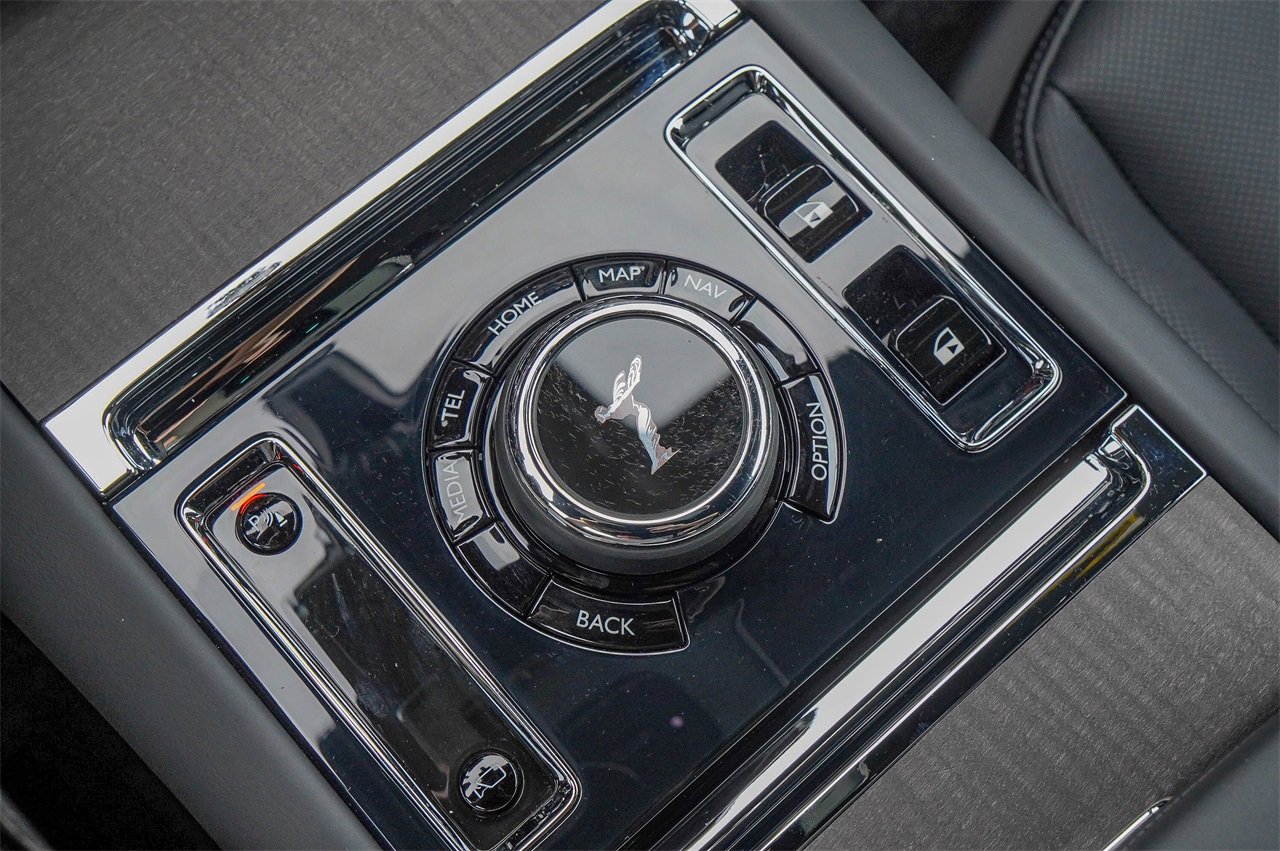 New 2025 Rolls-Royce Spectre w/ Spectre Launch Package image 40