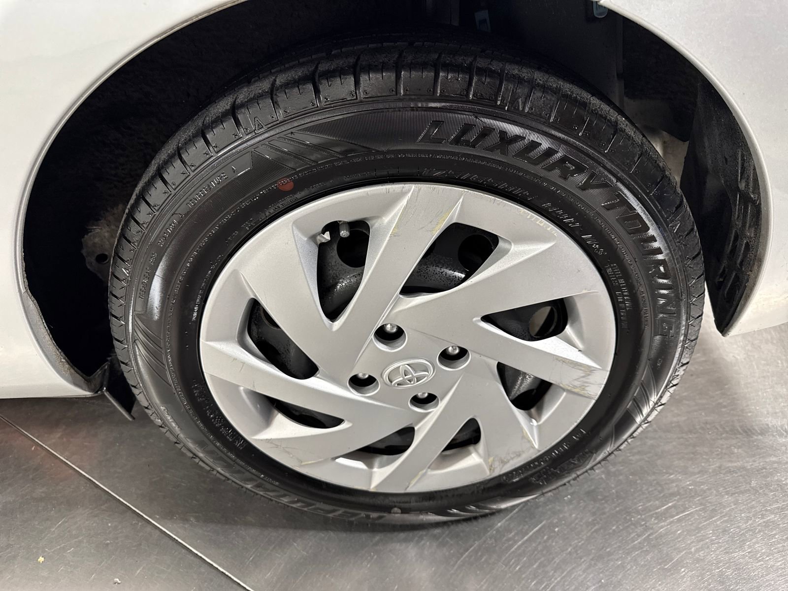 Used 2015 Toyota Prius C Three FWD image 12