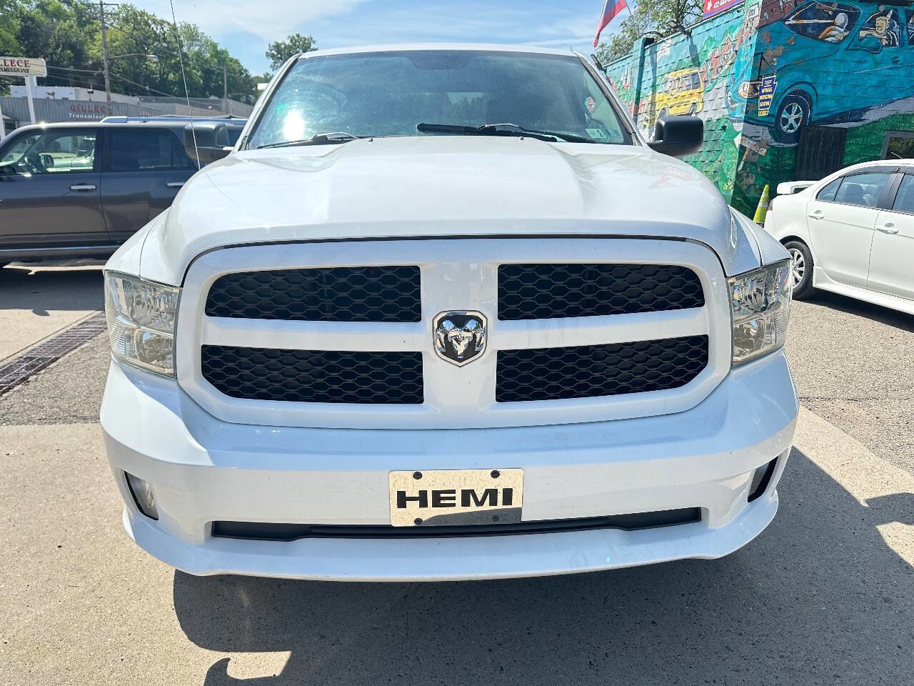 Used 2013 RAM 1500 Express AWD/4WD image 2