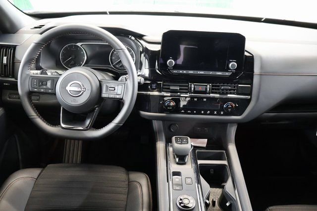 New 2025 Nissan Pathfinder Rock Creek image 14