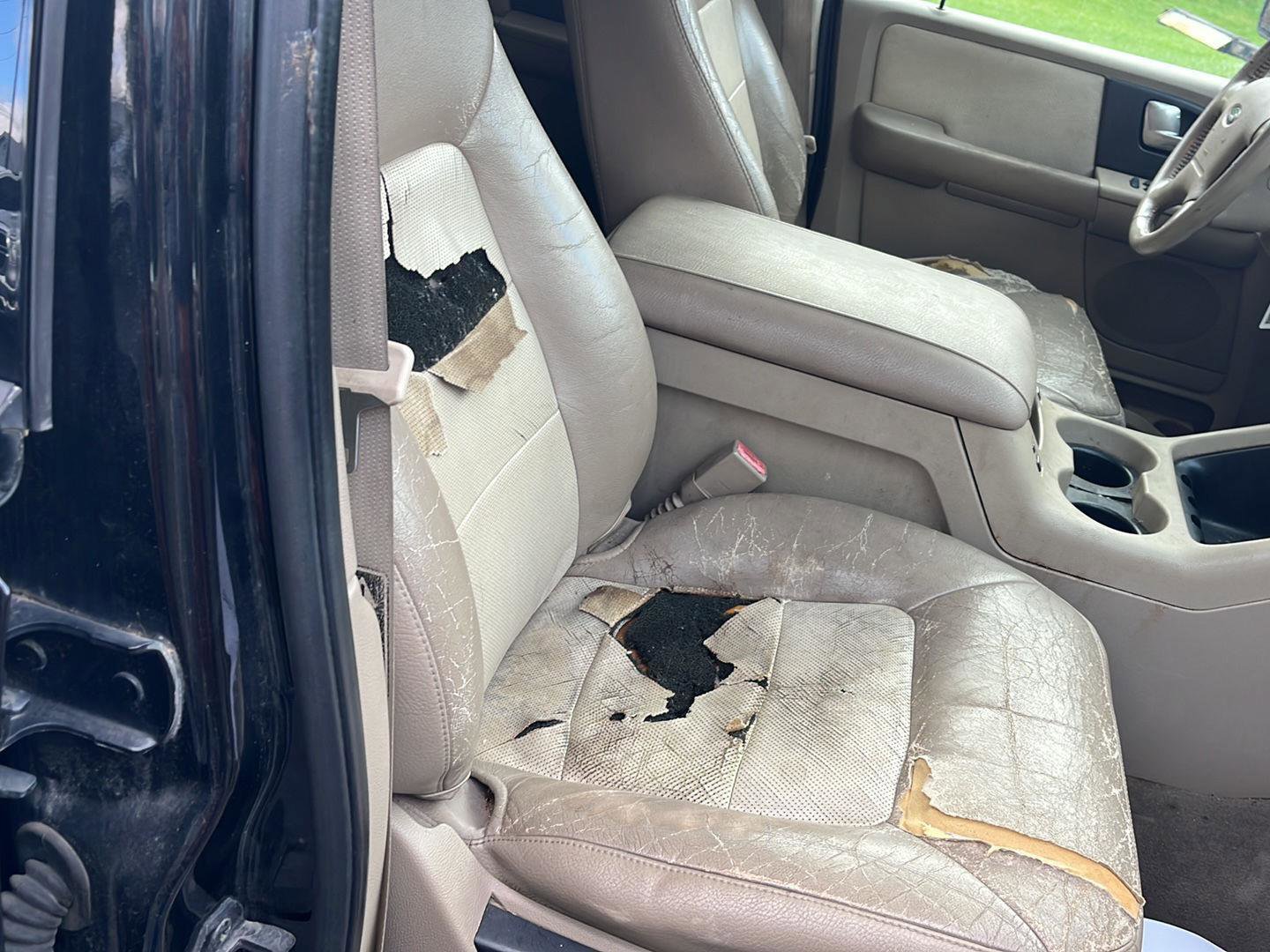 Used 2003 Ford Expedition Eddie Bauer image 30