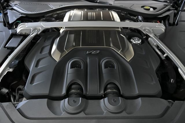 Used 2024 Bentley Flying Spur V8 image 49