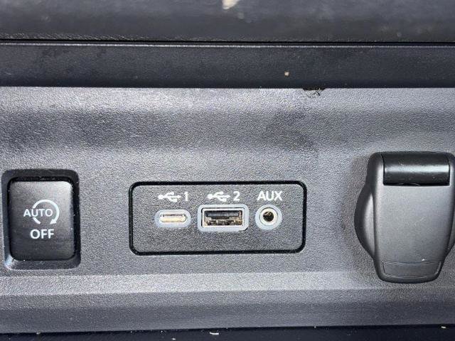 Certified 2025 Nissan Sentra SR w/ SR Premium Package FWD image 15
