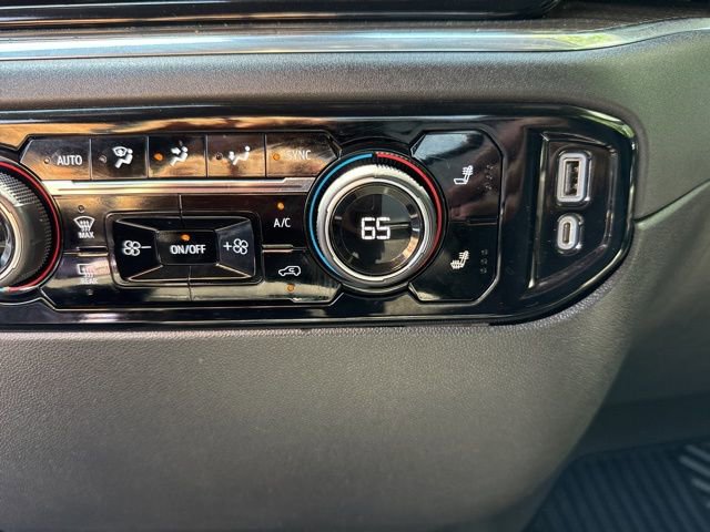 Used 2023 Chevrolet Silverado 1500 LT AWD/4WD image 21