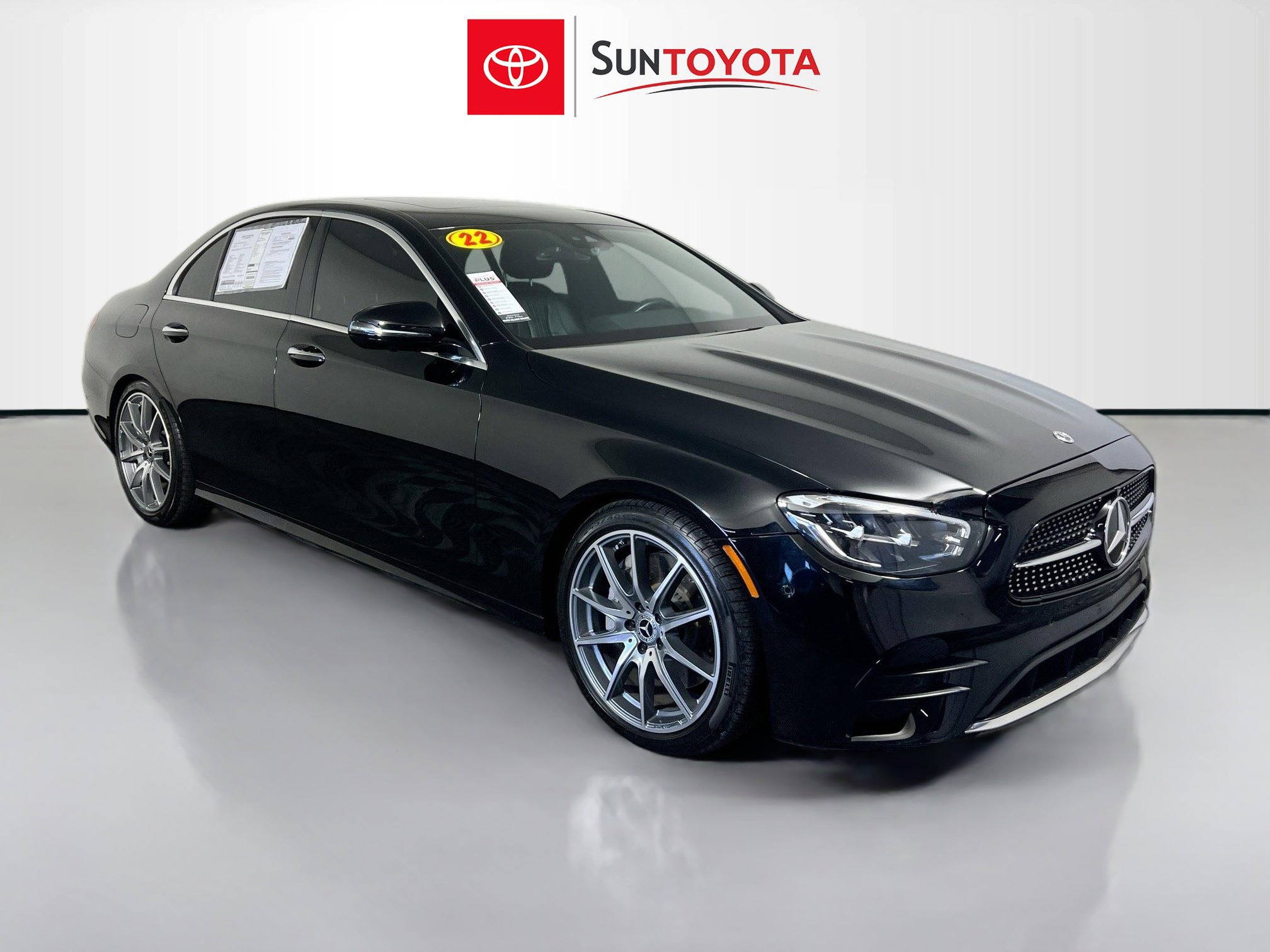 Used 2022 Mercedes-Benz E 350 Sedan image 1