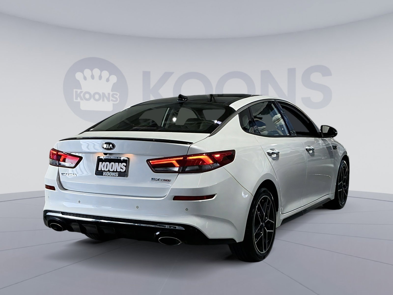 Used 2020 Kia Optima SX image 16