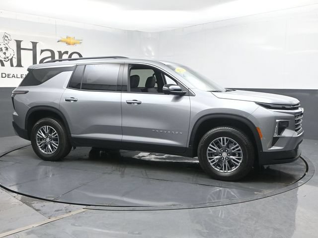 Used 2026 Chevrolet Traverse LT w/ Driver Confidence Package FWD image 52