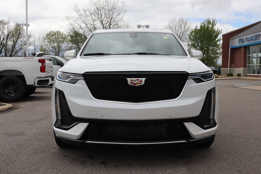 Certified 2024 Cadillac XT6 Sport w/ LPO, Floor Liner Package AWD/4WD image 7