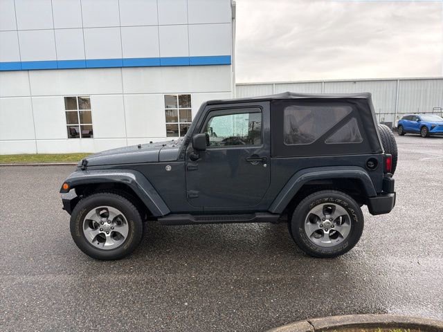 Used 2017 Jeep Wrangler Sahara w/ Connectivity Group image 4