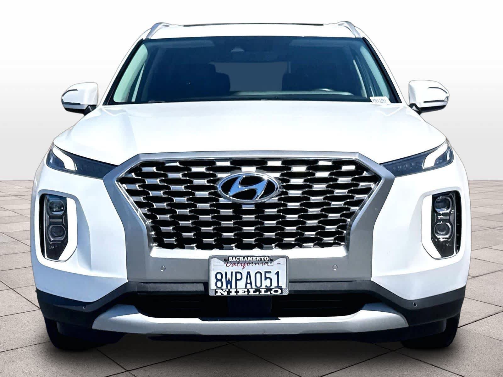 Used 2021 Hyundai Palisade SEL w/ Convenience Package AWD/4WD image 3