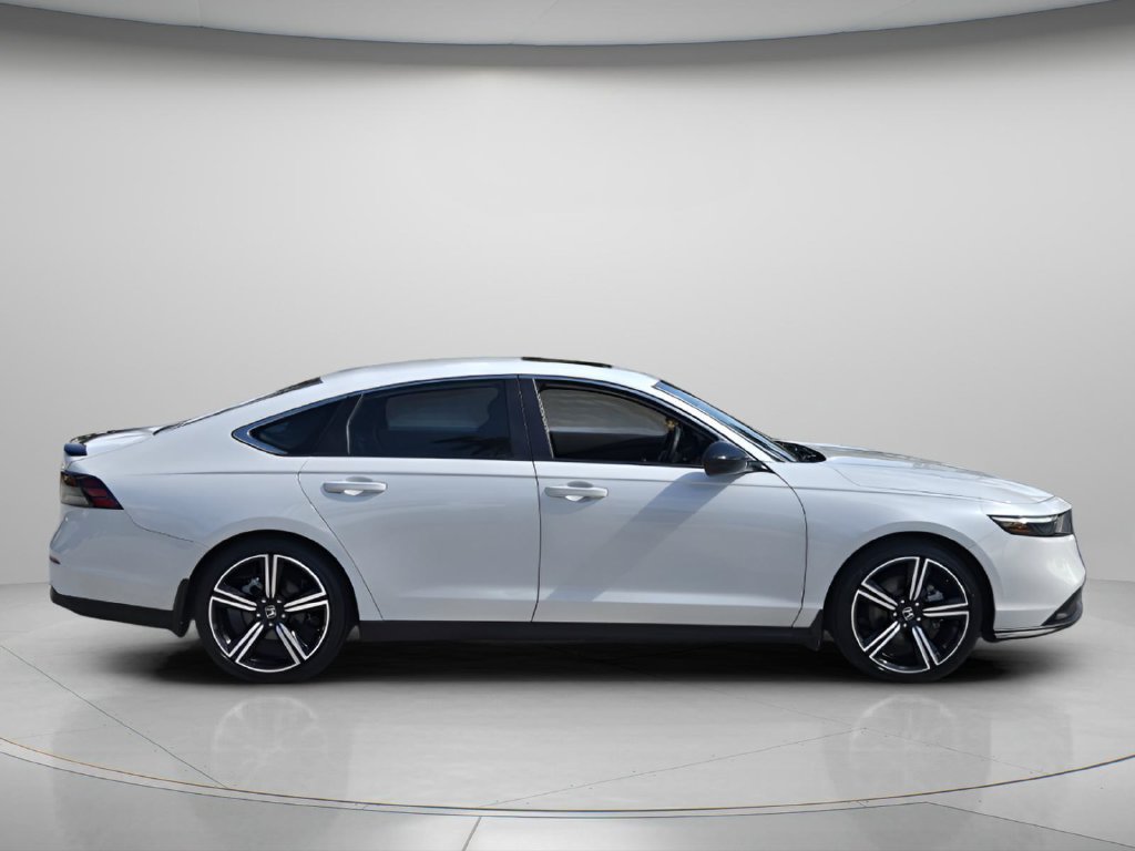 Certified 2024 Honda Accord Sport image 3