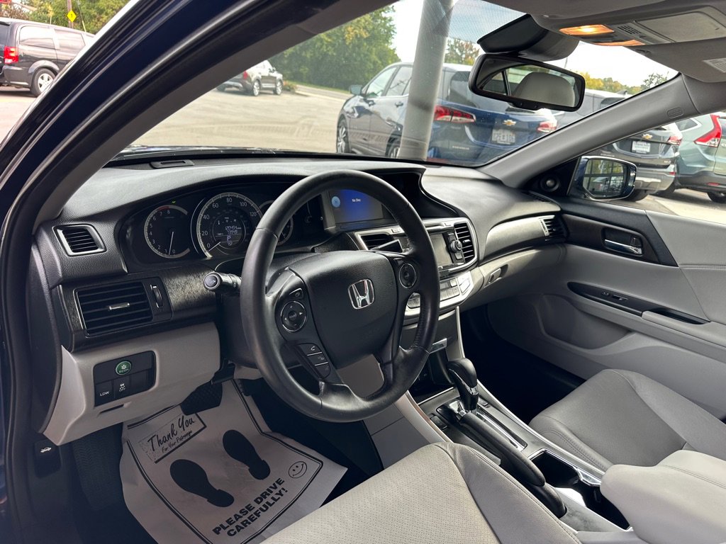 Used 2015 Honda Accord EX-L image 9