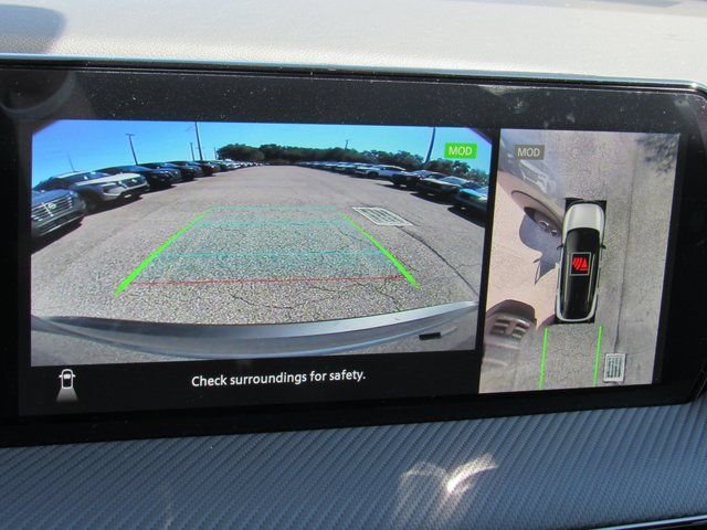 New 2026 Nissan Kicks SR FWD image 14