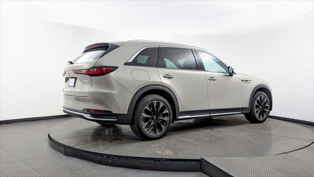 Used 2024 MAZDA CX-90 Plug-In Hybrid w/ Premium Pkg image 8