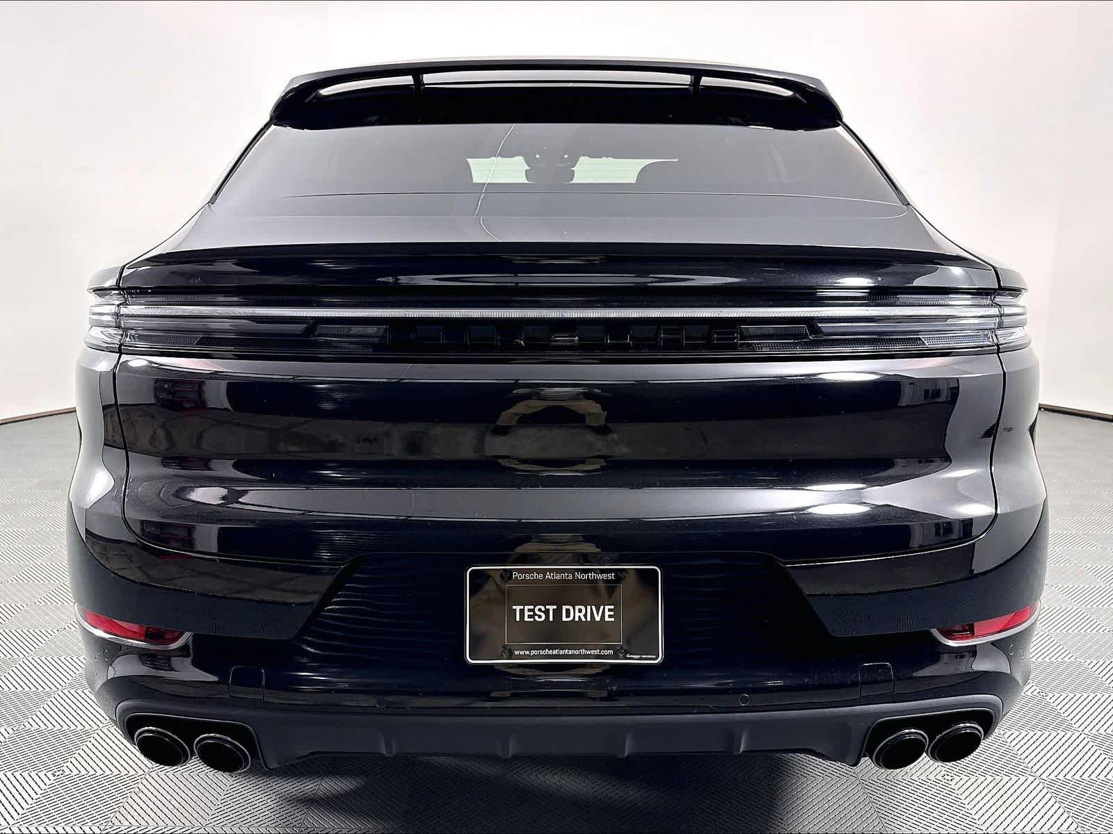 Certified 2026 Porsche Cayenne S AWD/4WD image 6