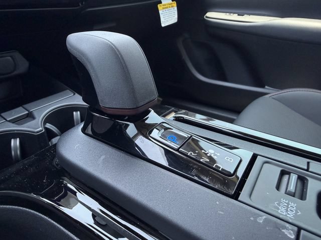 Certified 2026 Toyota Prius Plug-In Hybrid FWD image 18