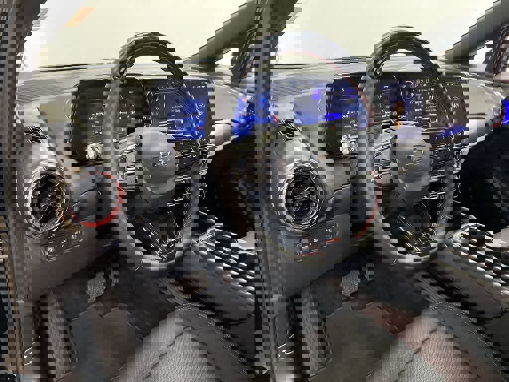 Used 2024 Chevrolet Equinox EV RS image 2