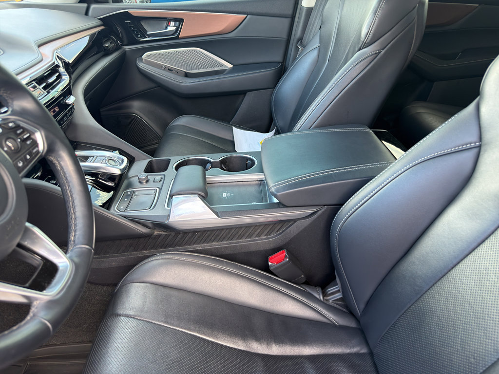 Used 2022 Acura MDX SH-AWD w/ Technology Package image 11