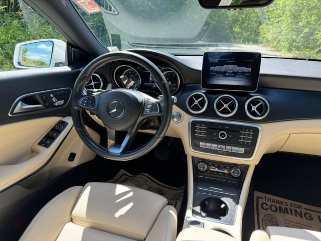 Used 2019 Mercedes-Benz CLA 250 4MATIC image 27