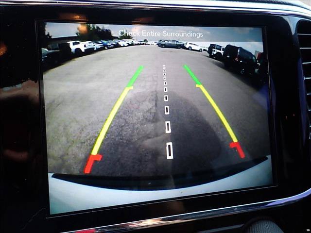 Used 2019 Jeep Grand Cherokee Altitude AWD/4WD image 5