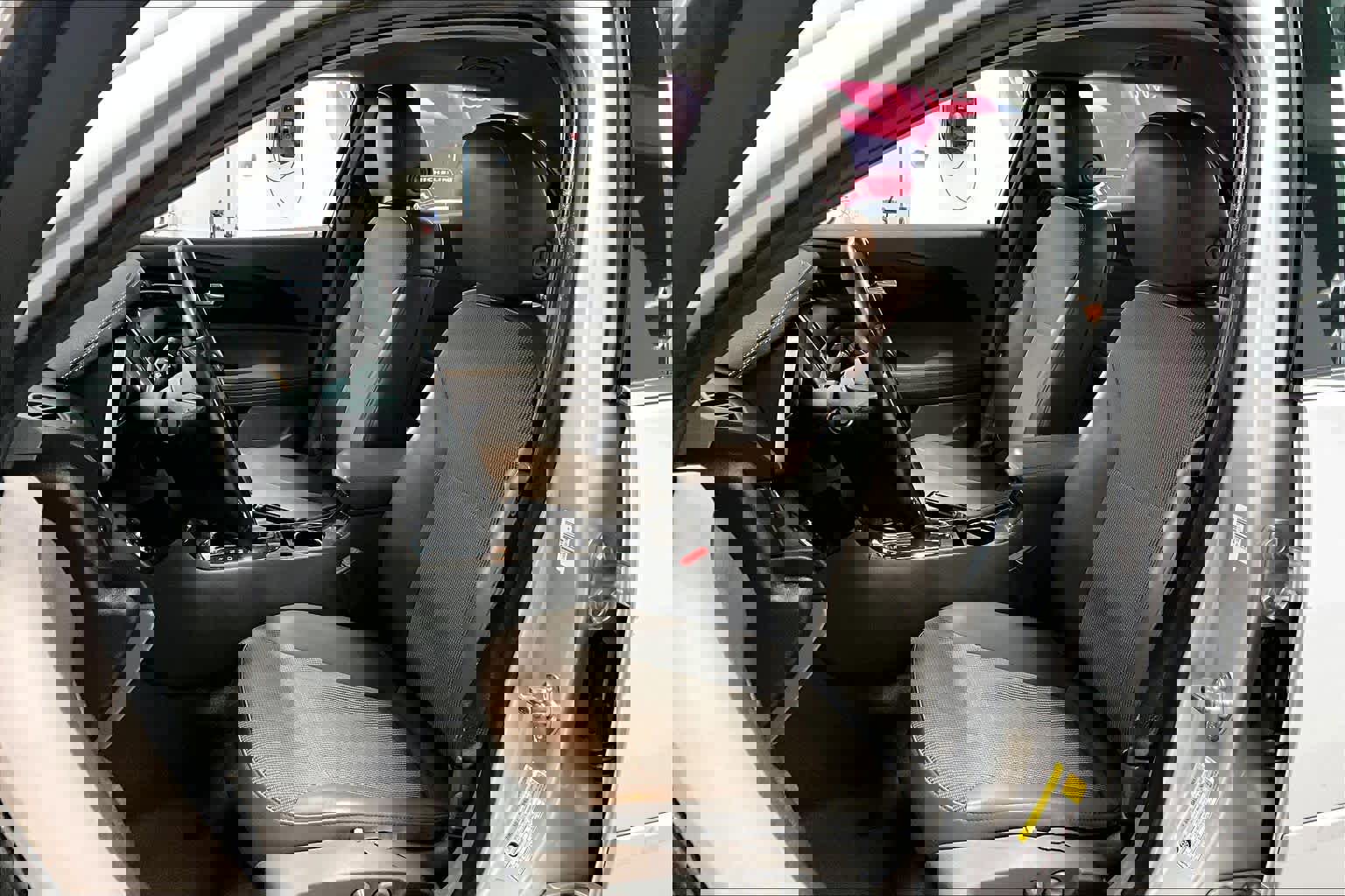 Used 2015 Chevrolet Malibu LT image 10