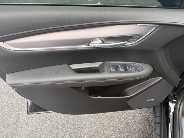 Used 2025 Cadillac XT5 Luxury w/ LPO, Floor Liner Package image 11