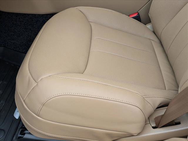 New 2026 Land Rover Range Rover SE image 4