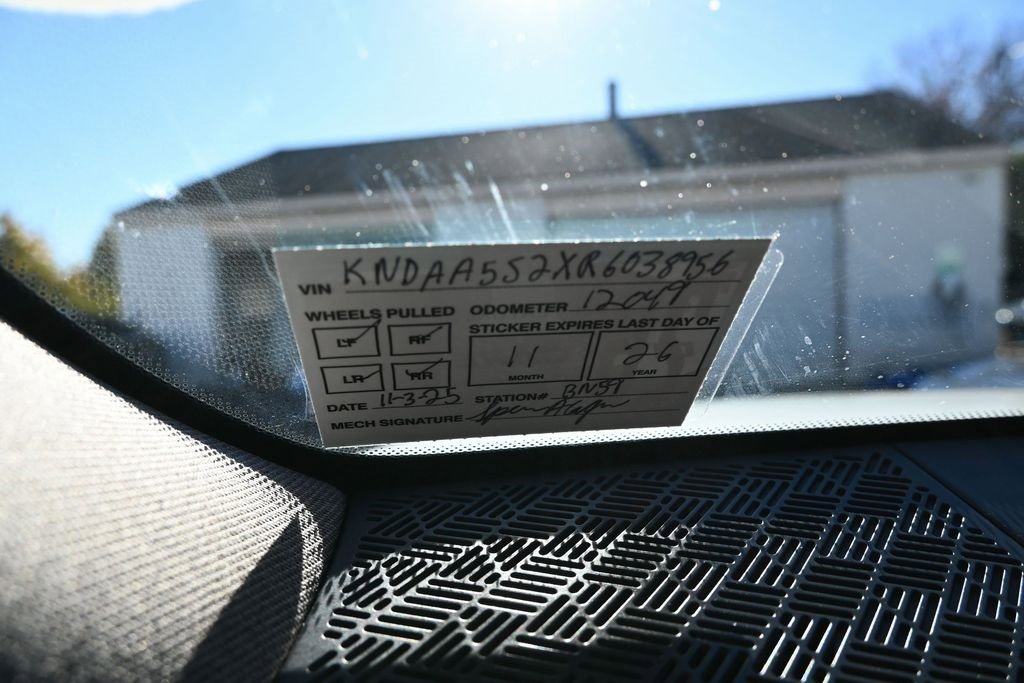 Used 2024 Kia EV9 Light image 6