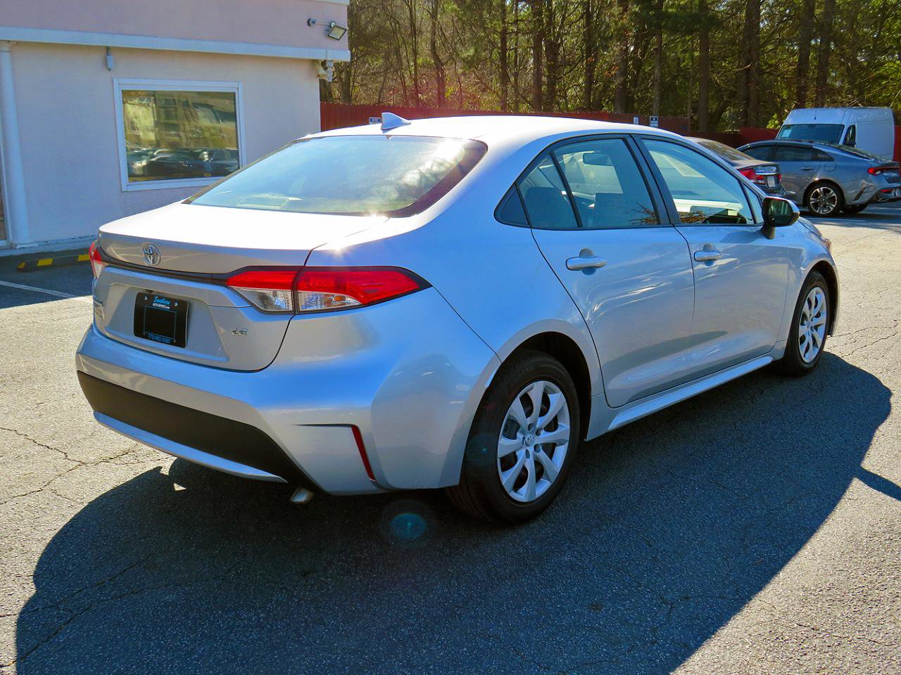 Used 2020 Toyota Corolla LE FWD image 7