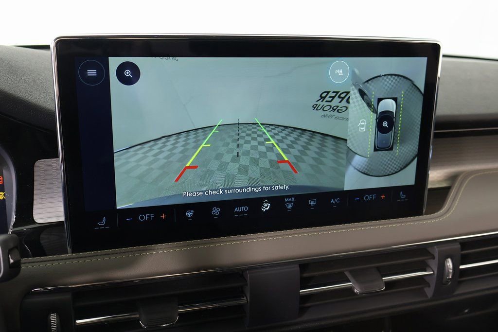 New 2026 Lincoln Corsair Premiere image 6