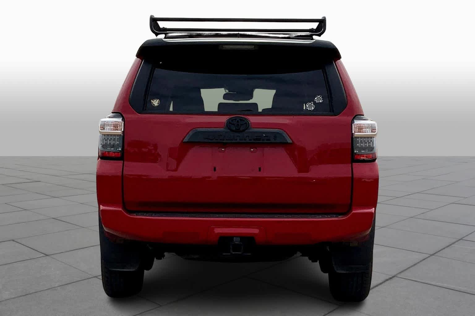 Certified 2021 Toyota 4Runner Venture w/ Moonroof Package AWD/4WD image 5