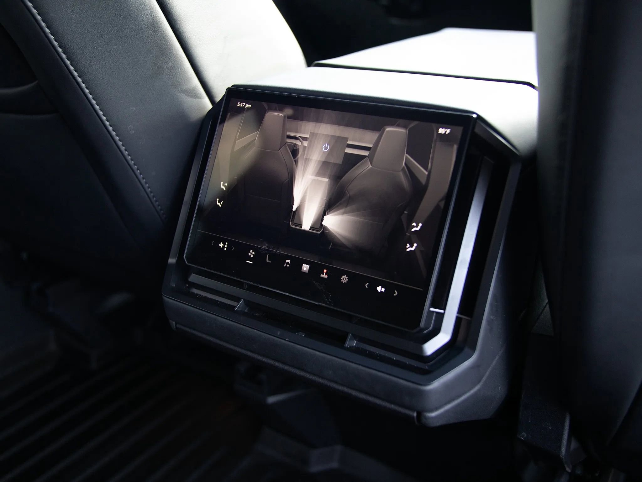 Used 2024 Tesla Cybertruck Cyberbeast image 28