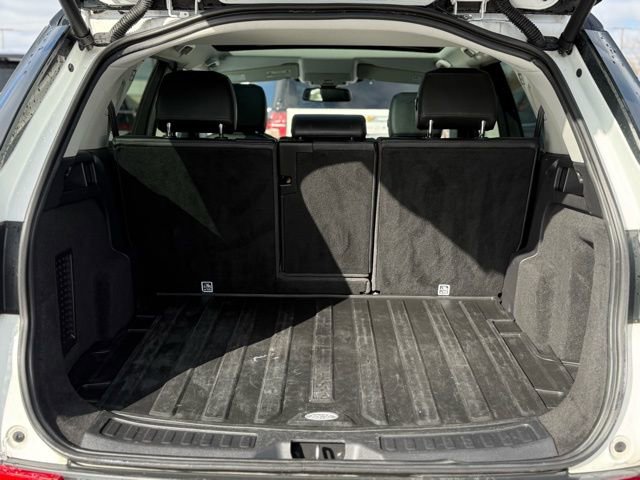 Used 2017 Land Rover Discovery Sport HSE image 30