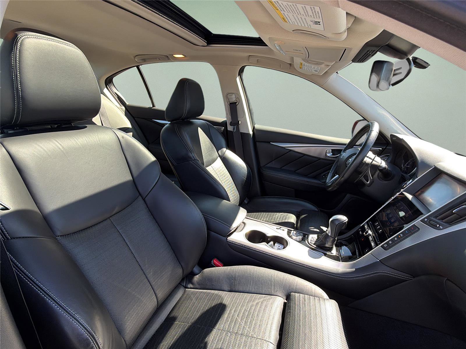 Used 2016 INFINITI Q50 Red Sport 400 AWD/4WD image 20